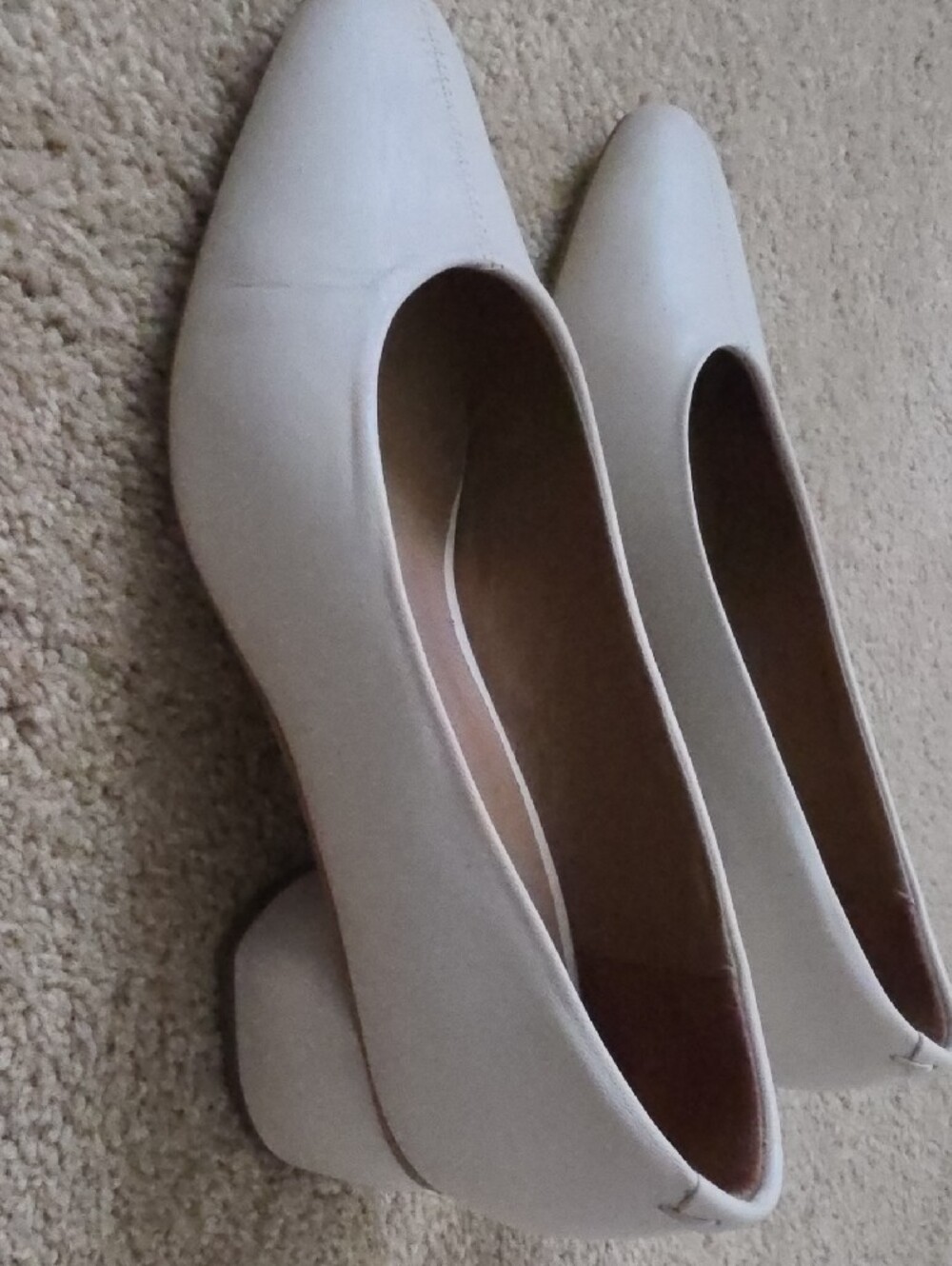 Jigsaw Classic Women's White Leather Ballet Flats - Picture 4 of 4